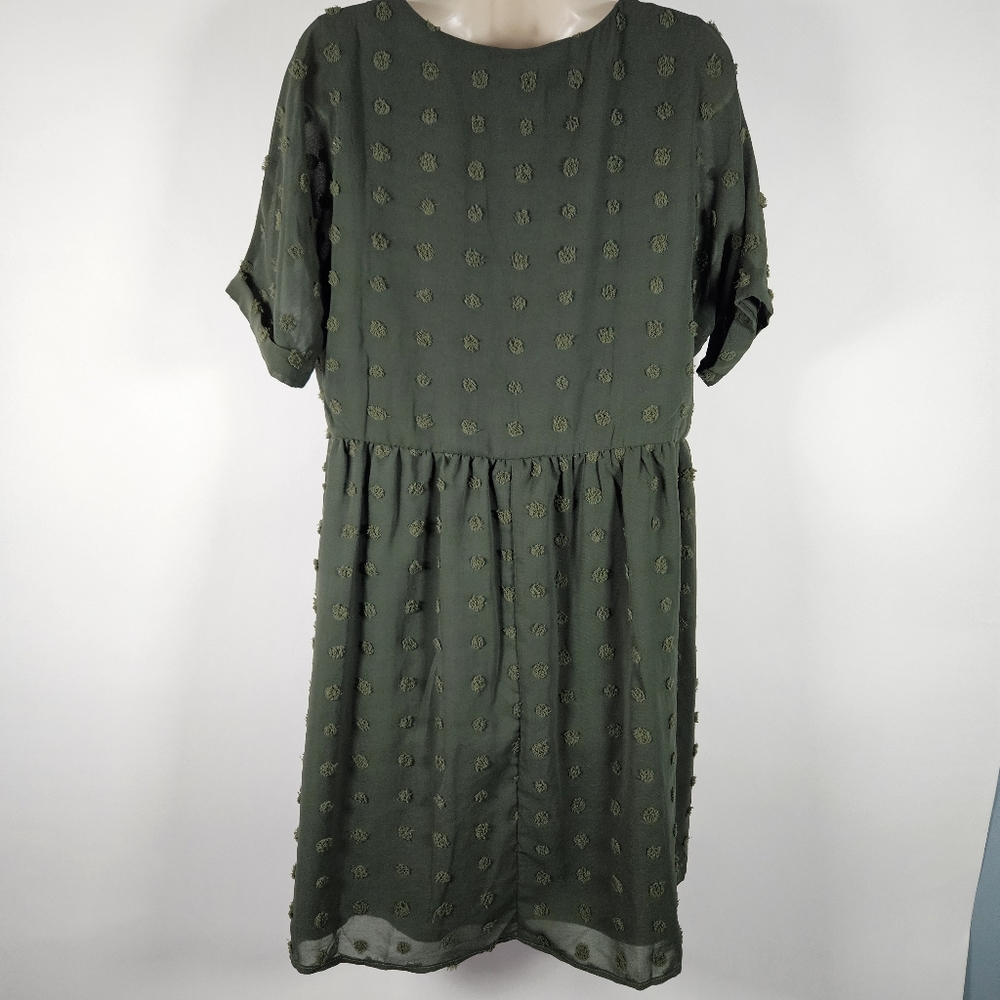 Kirundo Women’s Army Green Dress Size M V Neck Swiss Dot Ruffles NWT - Picture 2 of 10